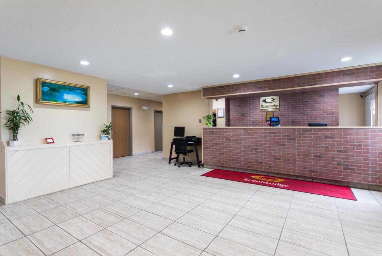 Econo Lodge Painted Post - Corning Екстер'єр фото